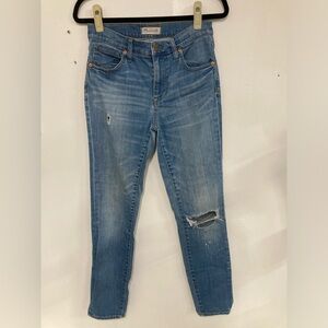 Madewell 9” distressed high riser skinny skinny jeans in light wash size 28